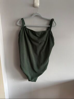 Kona Sol Olive Green Textured One Piece Swimsuit Size 22 Plus Size